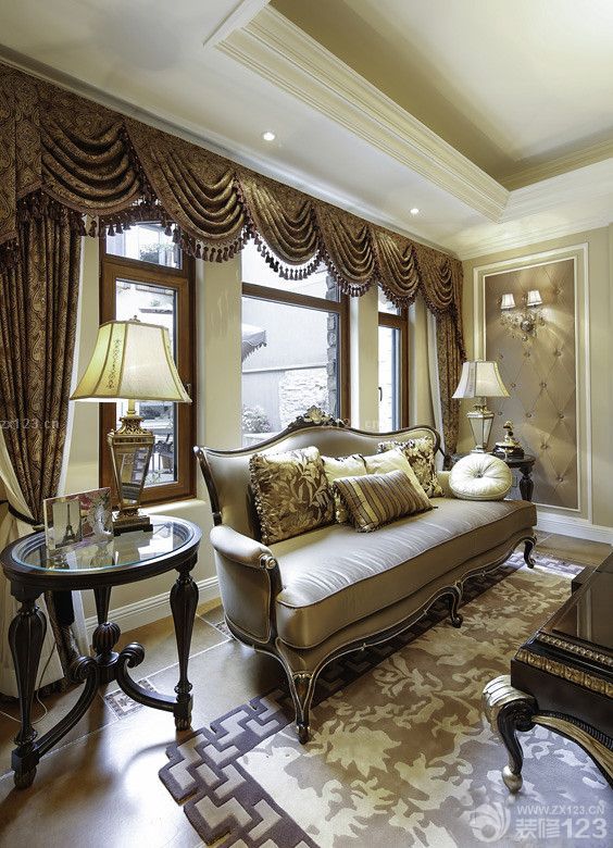 新古典客厅窗帘布艺图片欣赏