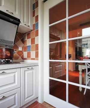 欧式田园风格厨房隔断门设计案例欣赏