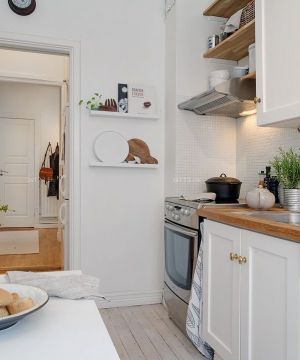 最新简约欧式风格厨房橱柜设计效果图