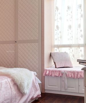 最新110平米卧室飘窗储物柜设计案例欣赏