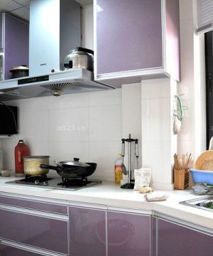 最新90平米三居田园风格厨房橱柜设计图片