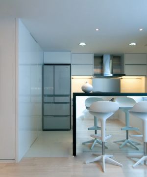 110平米厨房吧台设计效果图