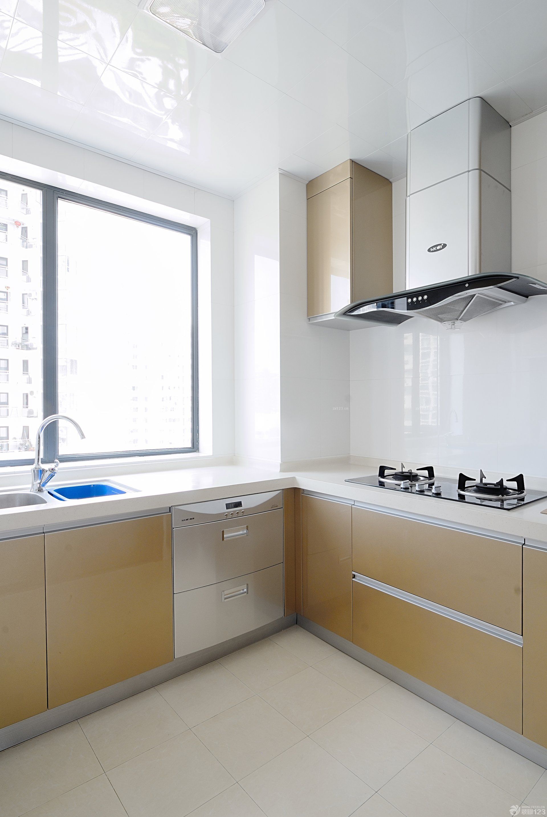 最新现代风格家居厨房铝扣板集成吊顶图片大全