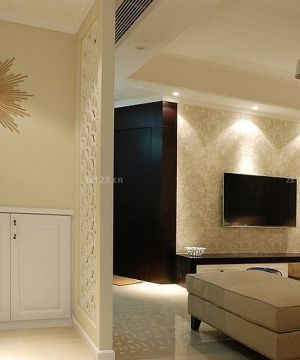 88平米户型家装客厅镂空隔断鞋柜设计图片大全