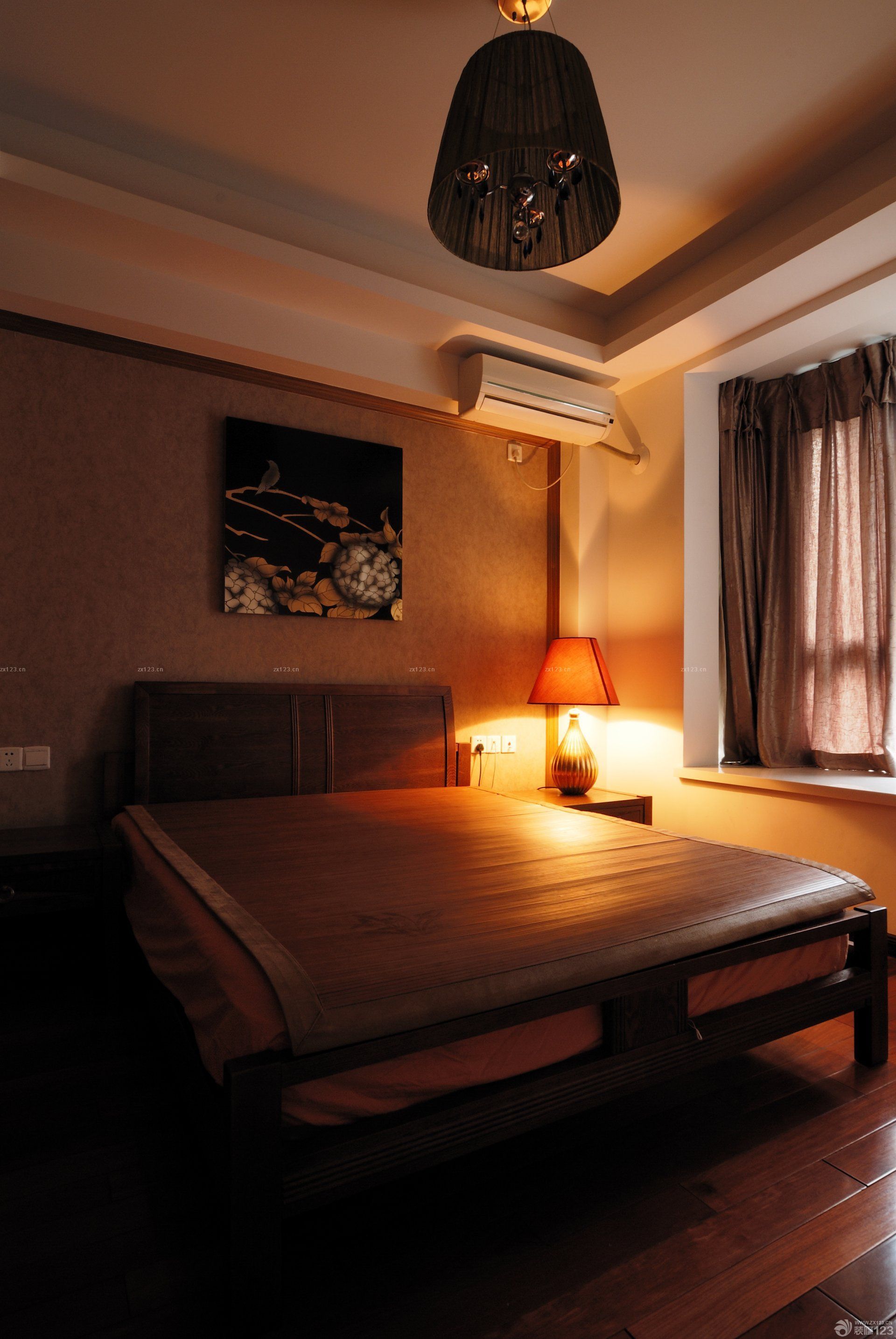 2025中式混搭风格卧室吊顶图片