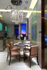 最新90平米时尚圆餐桌餐厅装修风格