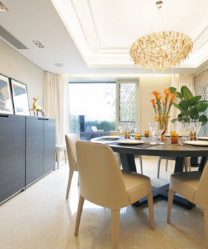 140平房屋现代饭厅吊顶设计效果图片