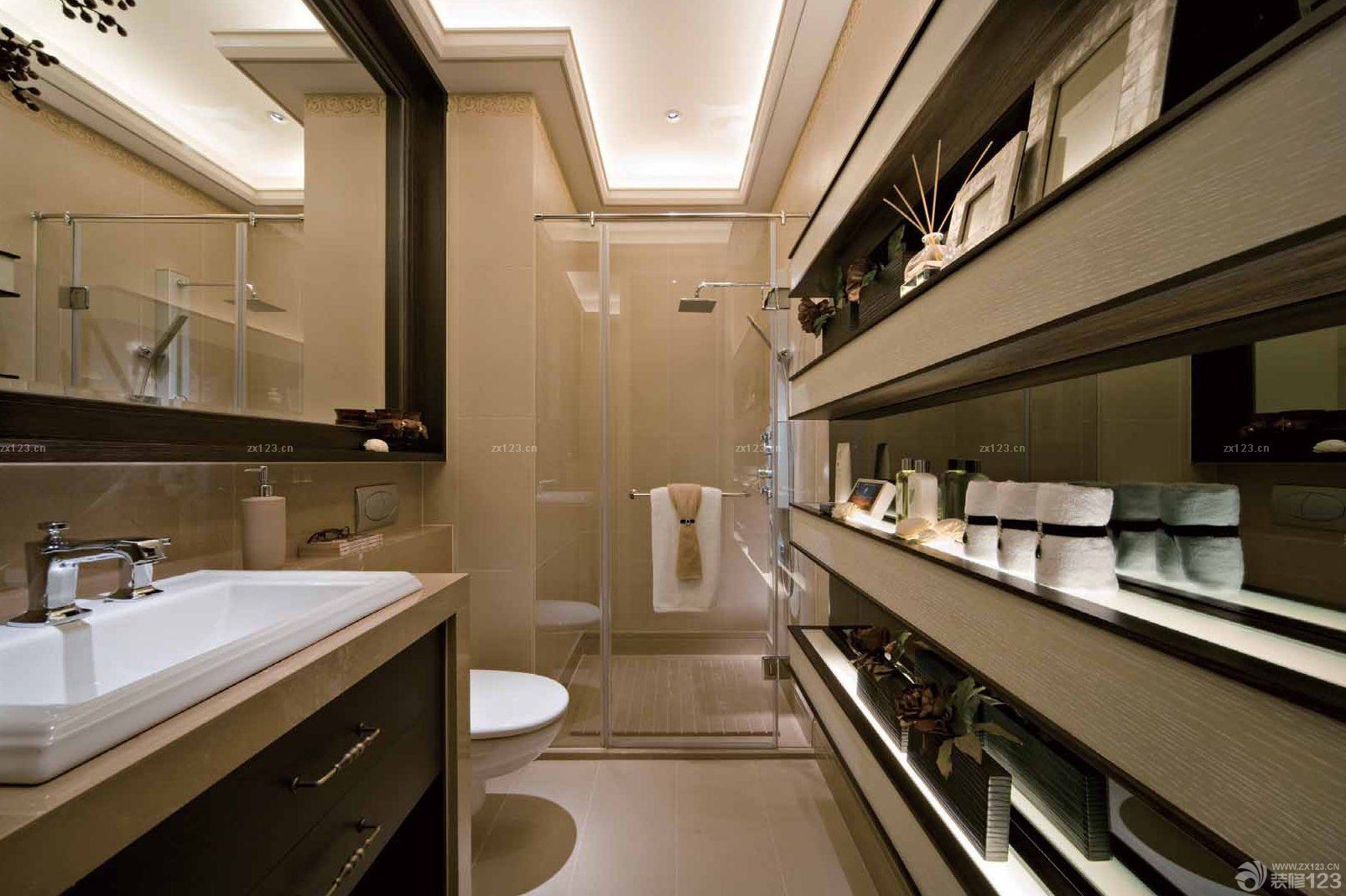 最新欧式风格卫生间淋浴隔断设计效果图片