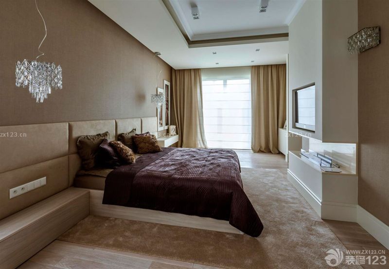 100平米三居室主卧室装修效果图大全2025图片