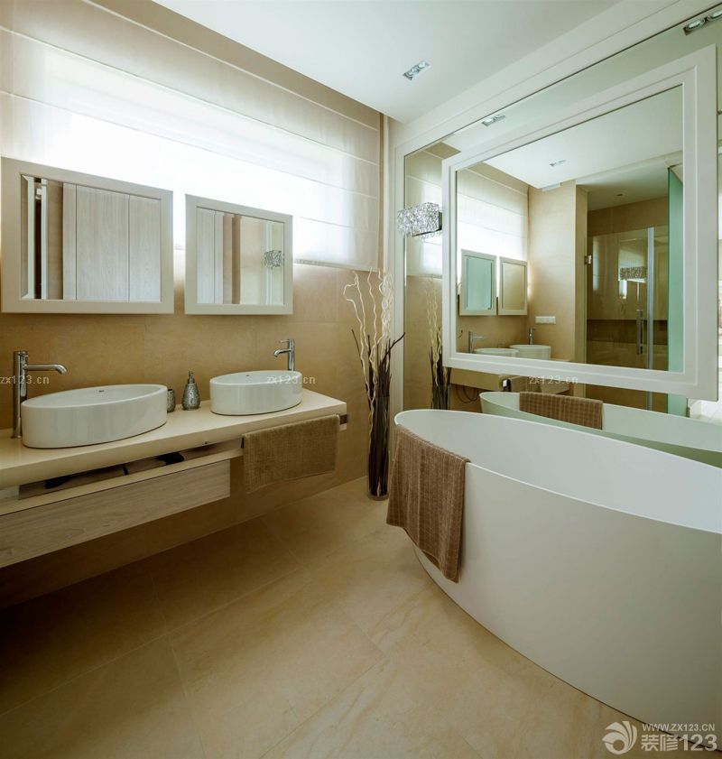 100平米三居浴室装修效果图大全2023图片