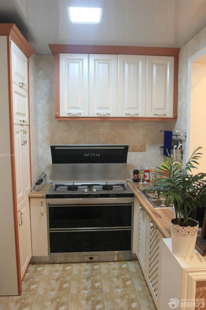 75平米厨房颜色搭配装修案例大全