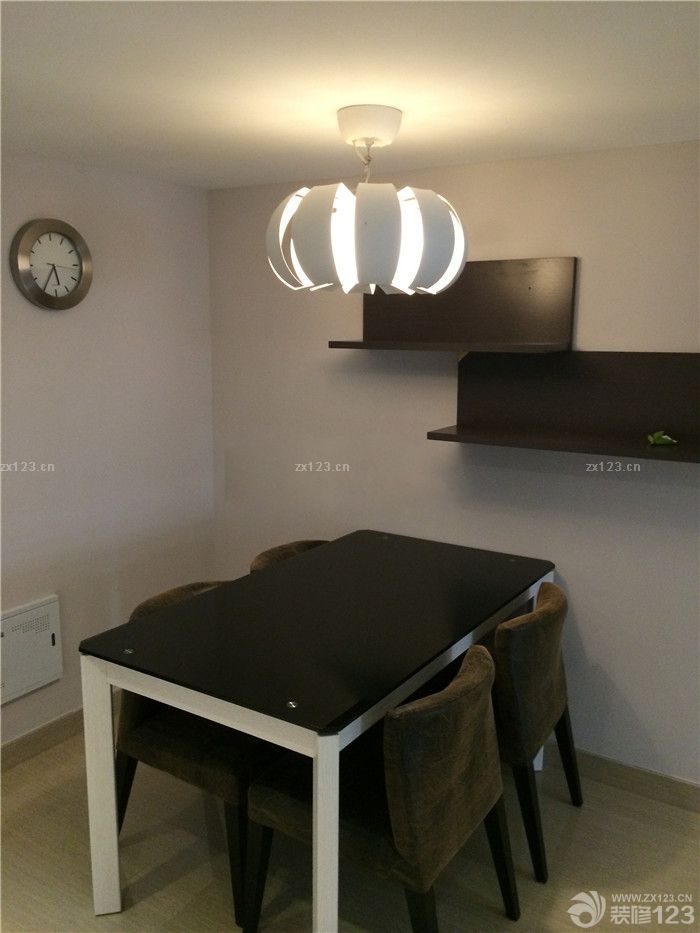 小户型现代简约风格吊灯装修效果图2025