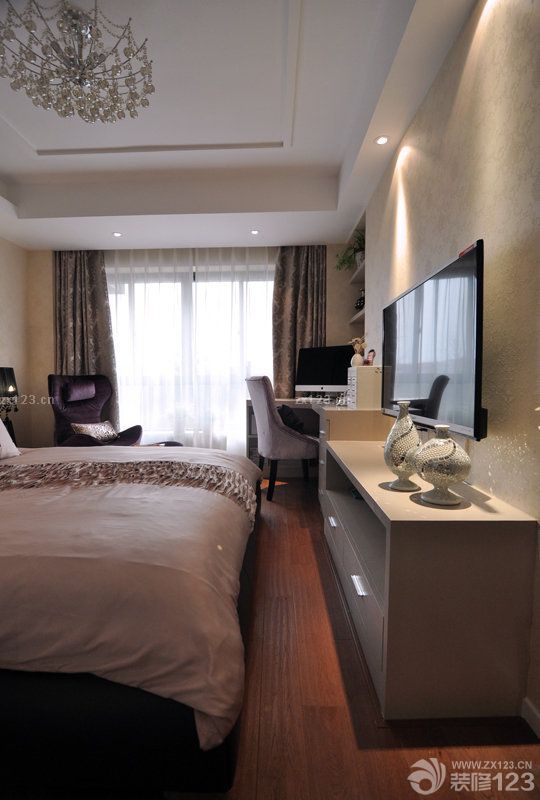 最新韩式小户型电视柜装修图片