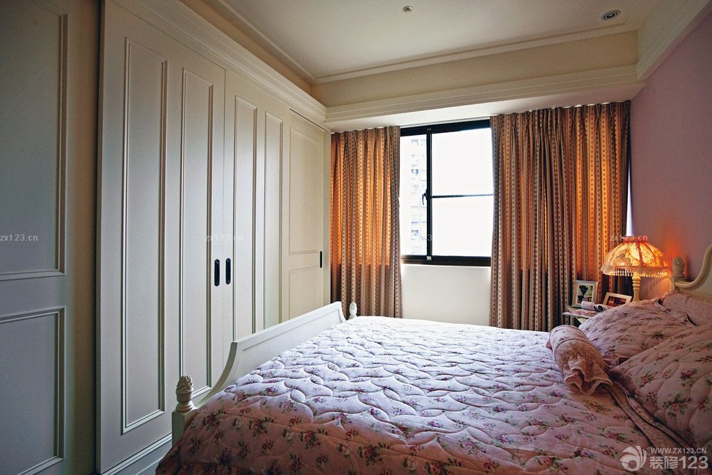 简欧风格卧室窗帘装修效果图欣赏2025
