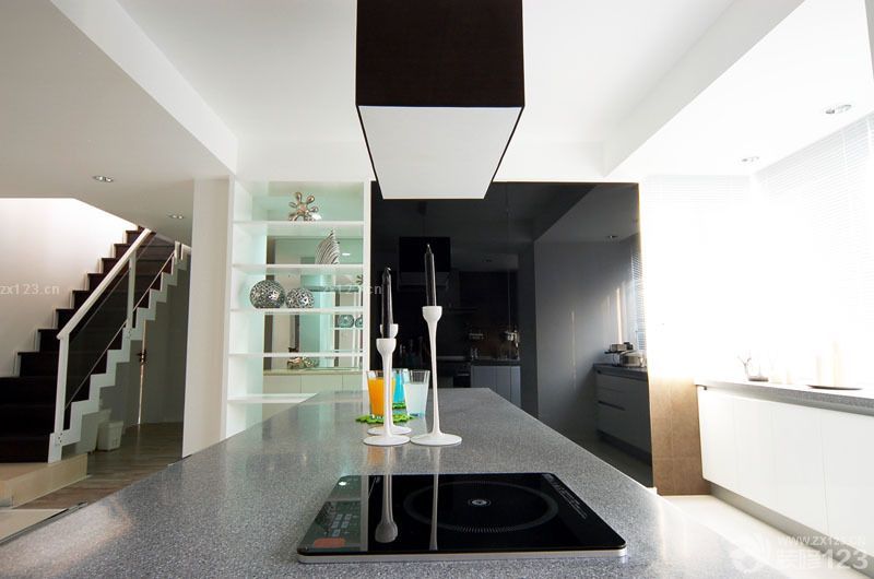 2025时尚二室二厅简装厨房吧台效果图