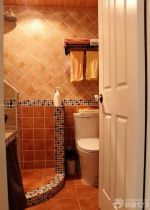 2025暗厅小户型美式卫生间装修案例