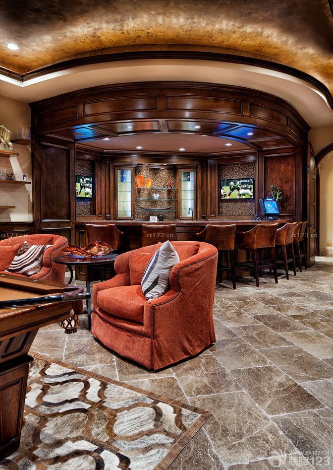 2025别墅家庭休闲区拼花地砖装修图