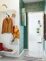 最新70小户型玄关装修效果图欣赏