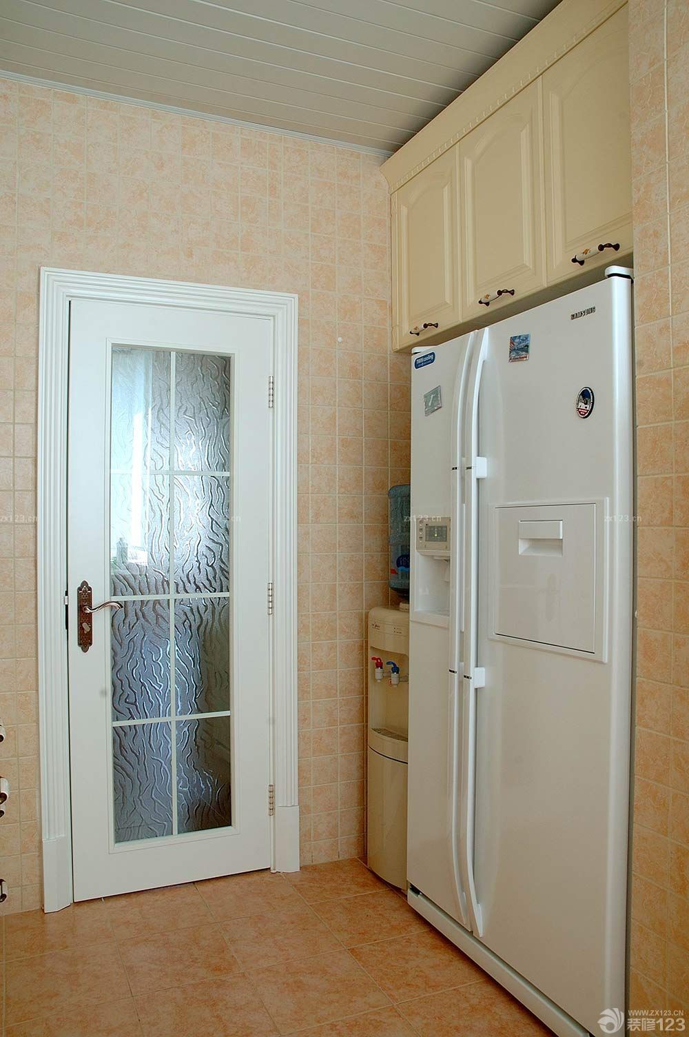 厨房门口装修效果图图片