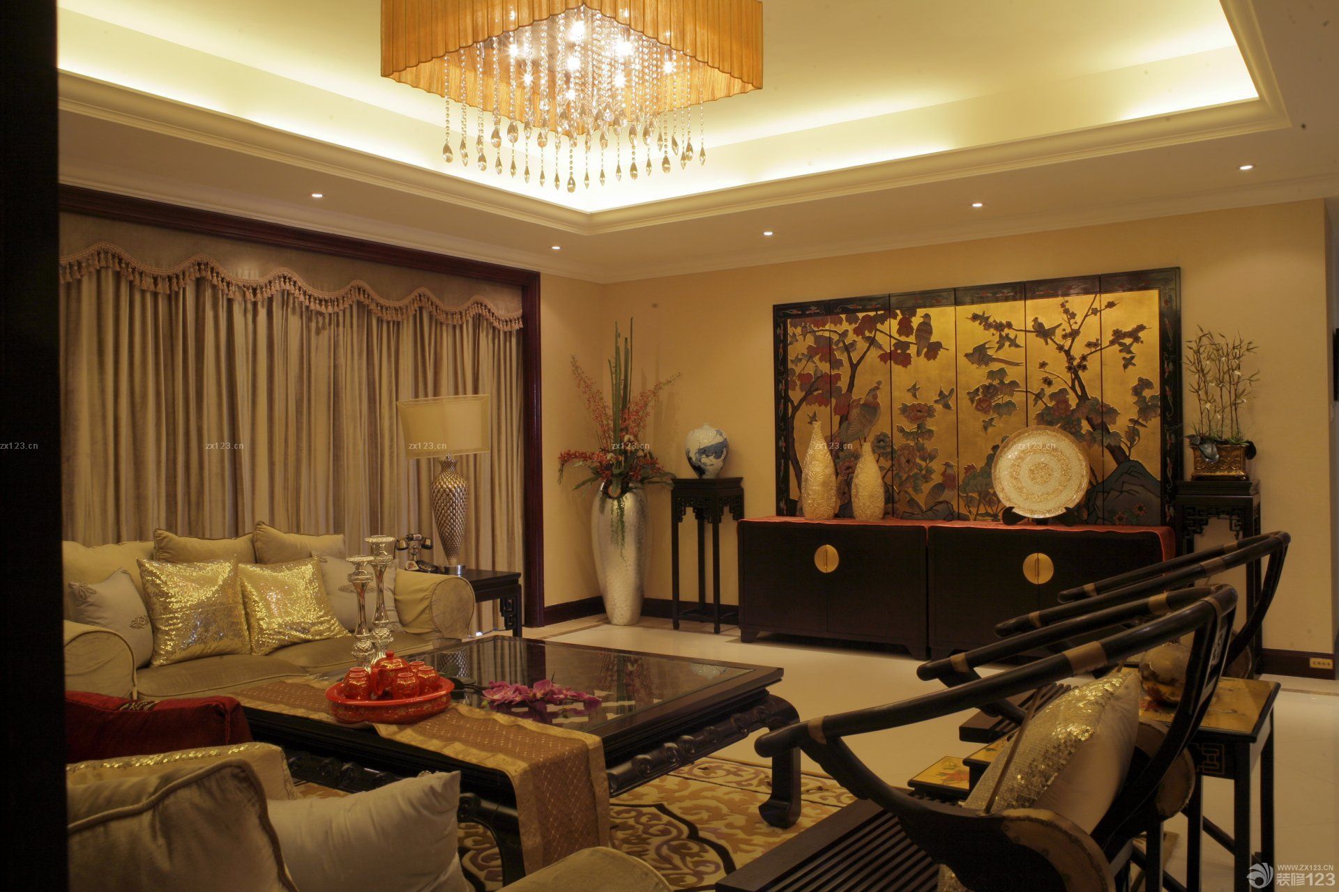 2025经典客厅装修图片