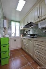 小户型厨房橱柜省空间装修设计图片