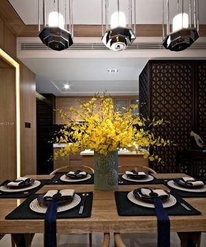 2025特色餐厅中式餐桌装修实景图