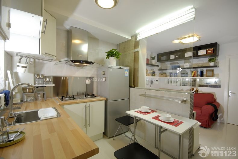 2025现代一室一厅隔断装修图