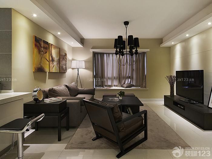 小户型现代客厅飘窗装修图片