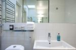 2023经济适用房屋简欧风格厕所装修效果图