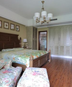 2023家居卧室美式大床装修案例