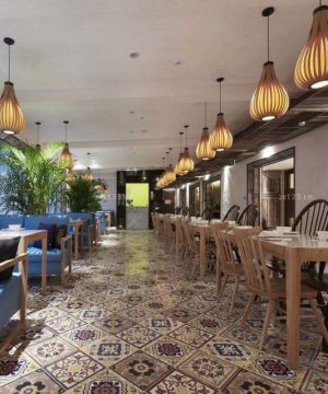 旧房改造东南亚餐厅家具装修效果图欣赏