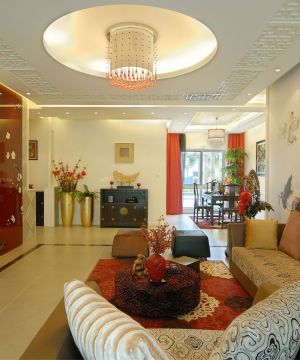 华丽中式客厅吊顶装修实景图欣赏