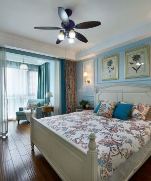 最新一室房间美式田园床头柜装修设计案例