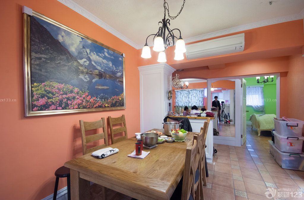 温馨家庭小餐厅美式装饰画图片大全