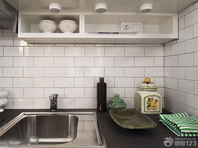 宜家家居简约风格厨柜装修效果图欣赏