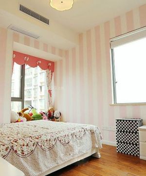 小清新卧室美式壁纸装修图片