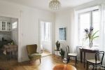 现代简约风格时尚小户型家庭客厅家具设计图片
