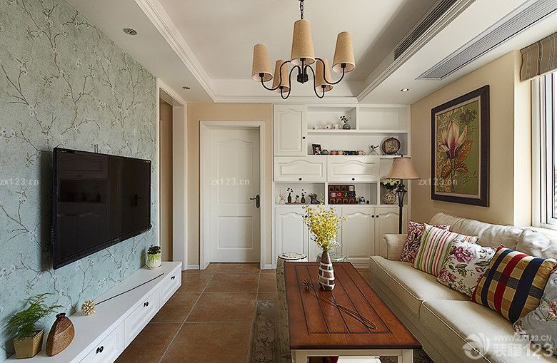 2025不吊顶的客厅小美式家具装修图片大全