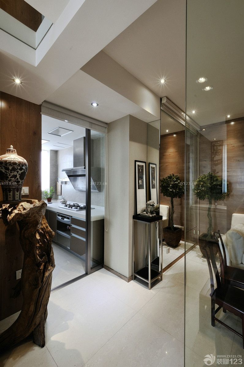 2025最新小厨房玻璃隔断门设计图片