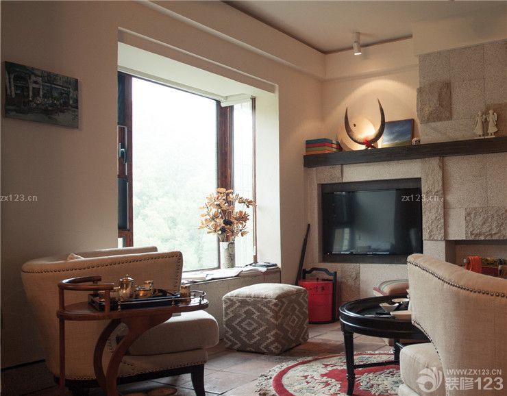 2025客厅电视背景墙装饰效果图