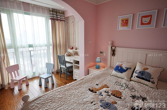 2025儿童房粉色墙面设计图片欣赏