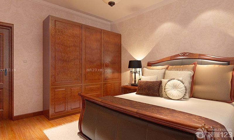 新房卧室美式古典实木家具装修效果图