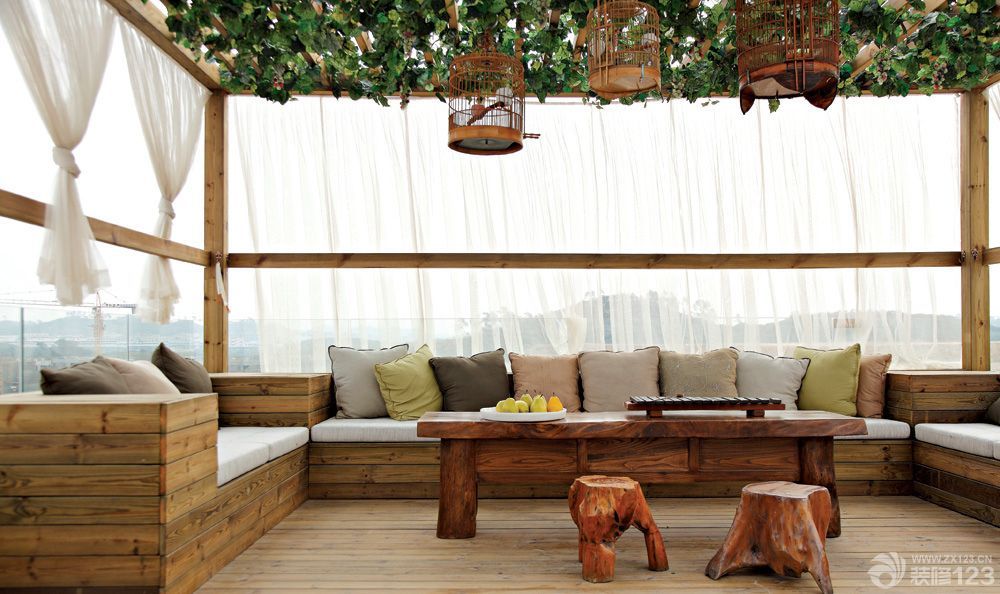 2025二层半别墅阳台地面装修图片