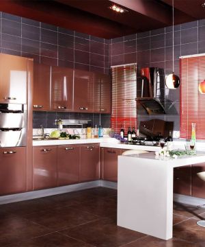 2023厨房烤漆橱柜设计效果图片
