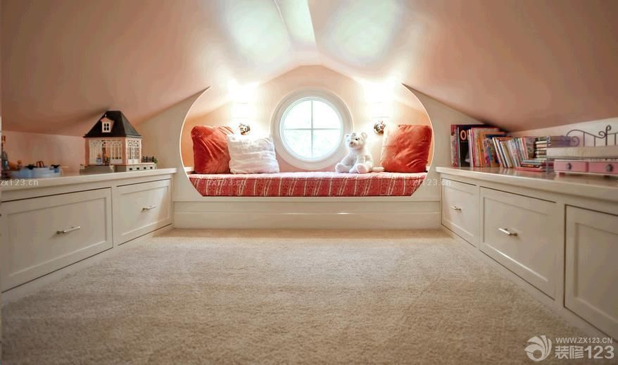 欧式儿童房顶楼带阁楼装修设计图片大全