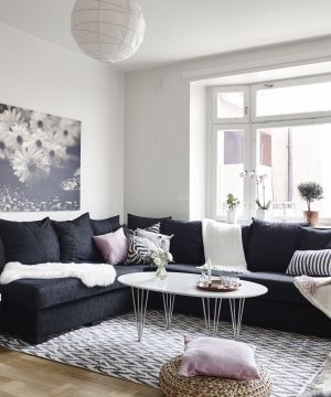 北欧风格客厅沙发背景墙装修案例大全2023