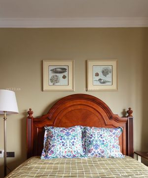 小平米卧室装饰画布置效果图片