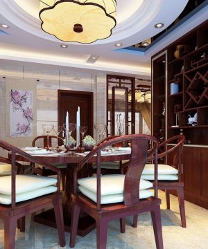 2025中式风格家装餐厅博古架隔断装修实景图片