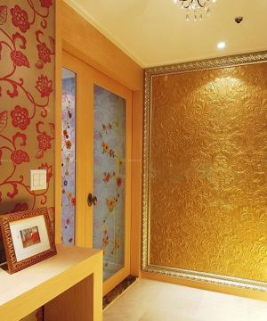 进门玄关金色壁纸装修设计大全2025