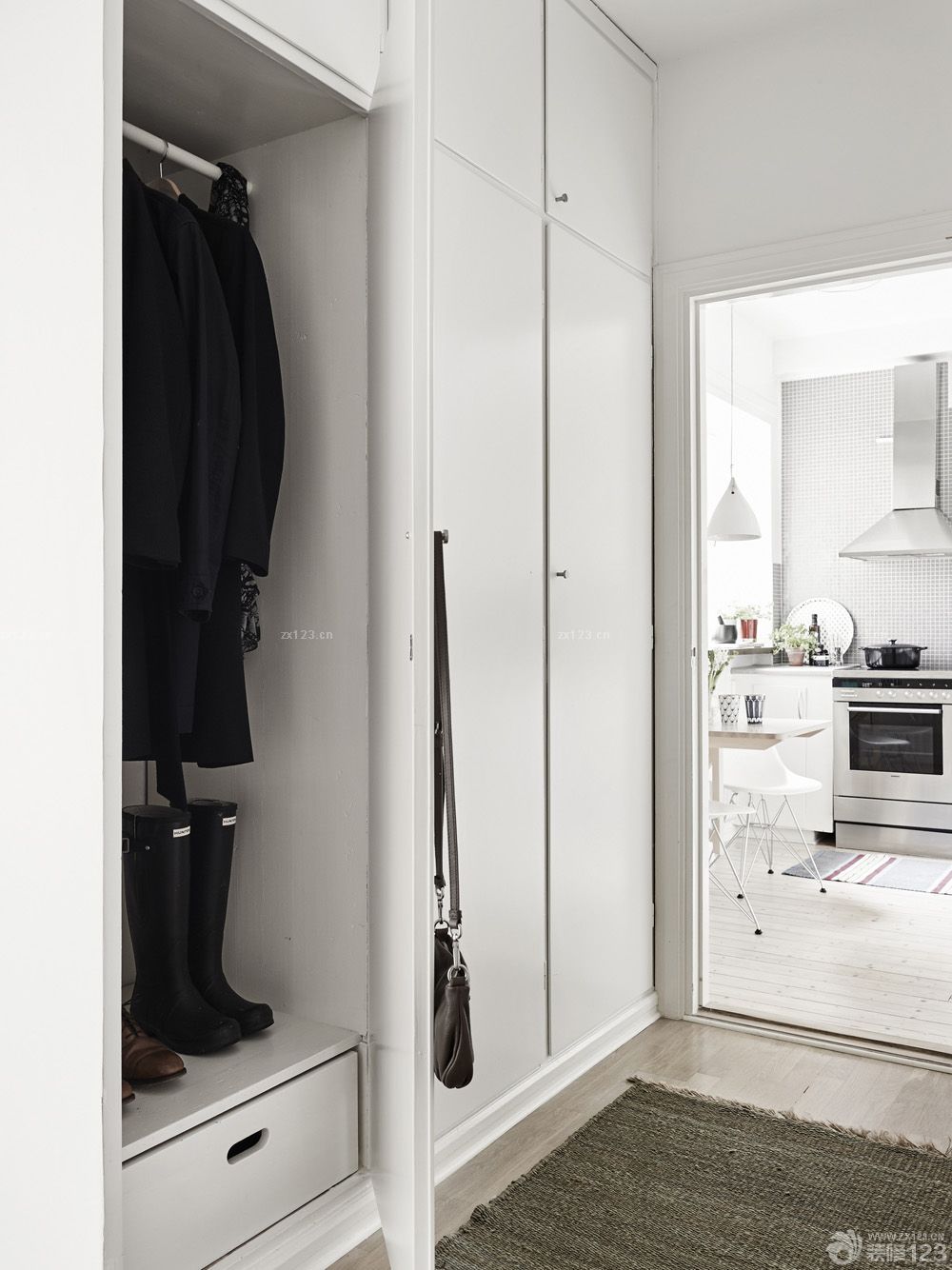 进门玄关鞋柜设计效果图欣赏